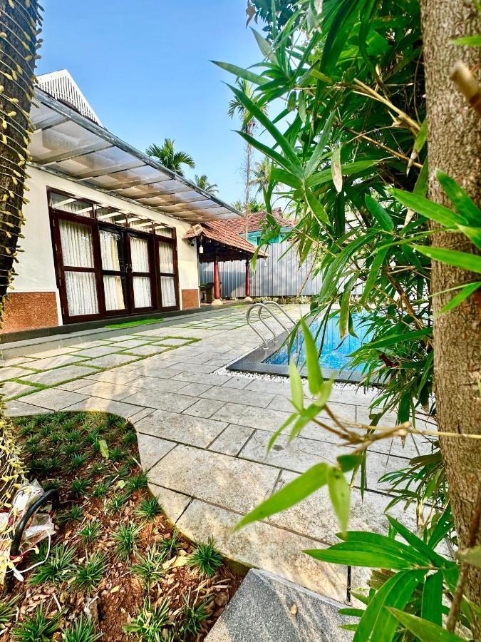 Cherai Lake Resort Cherai Beach Exteriör bild